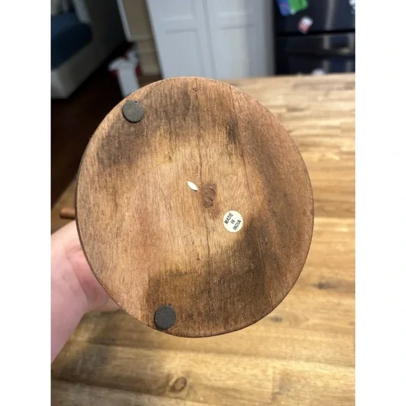 Wooden Mug Tree 6 Spot Holder Handcrafted In India NWT Etched Design On Base - Picture 4 of 7